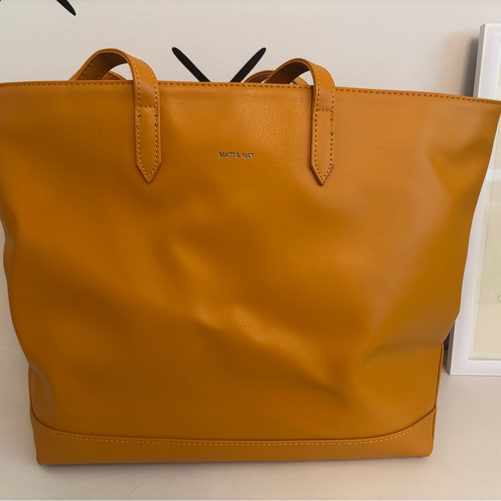 NEW Matt & Nat Women's Mustard Tote Bag